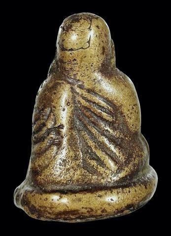 Handsome father paid him for some value. Phichit Print Mix eyes.