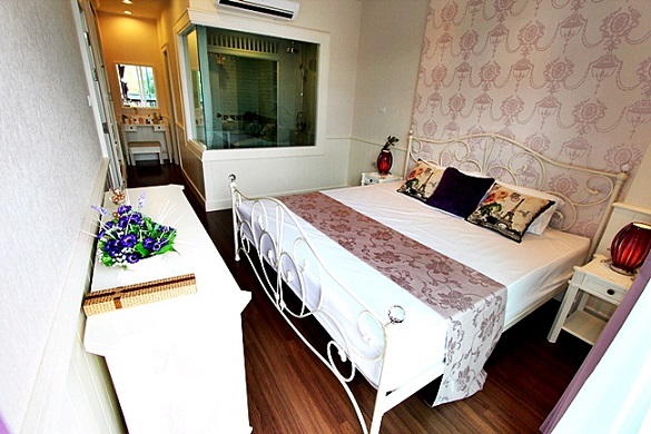 จองคอนโด The Unique Condo @Koomuang วันนี้  พบกับโปรโมชั่น "เราช่วยคุณจ่าย"  ส่งท้ายปีเก่า ต้อนรับปีใหม่