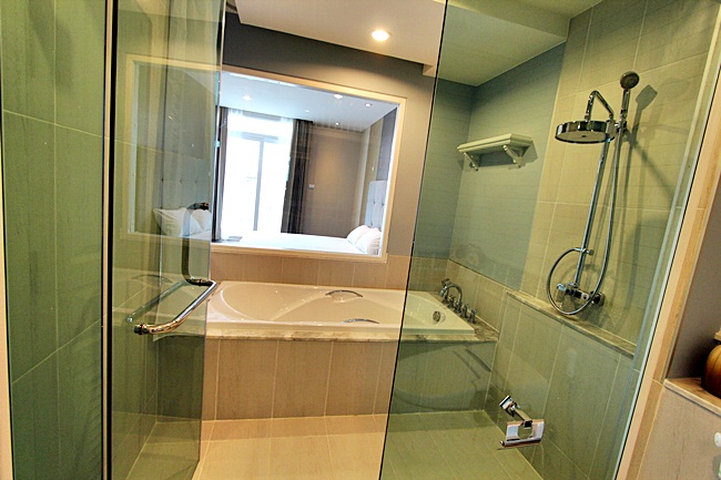 เดอะยูนีค @ คูเมือง คอนโดมิเนียม เชียงใหม่ ตกแต่งเฟอร์นิเจอร์สวยทันสมัย พร้อมเข้าอยู่ได้เลย