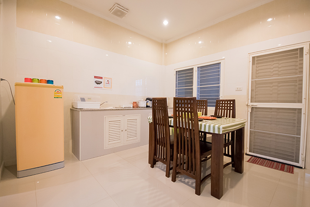 ที่พักหัวหิน บ้านแสนสบาย หัวหิน พูลเฮ้าส บ้านพักหัวหินให้เช่ารายวัน ราคาถูก พร้อมสระว่ายน้ำส่วนตัว