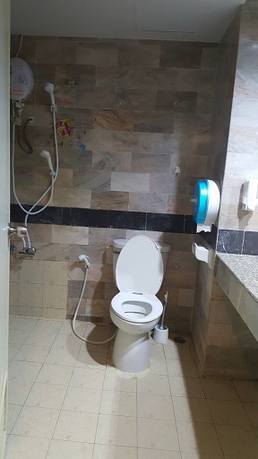 ให้เช่า คอนโดในเมืองเชียงใหม่ ถนนเจริญเมือง ใกล้สถานีรถไฟ และ สถานนีขนส่งอาเขต เชียงใหม่เช่า3500บ.ติดต่อคุณหลง0818303260 อีเมล์ winhlong.04.59@gmail.com