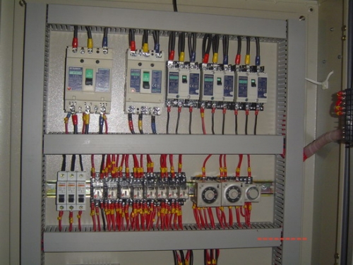 parkpoom_hern@hotmail.com