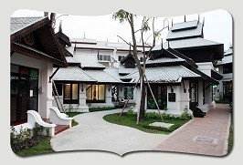 Chinnachot@acuterealty.com