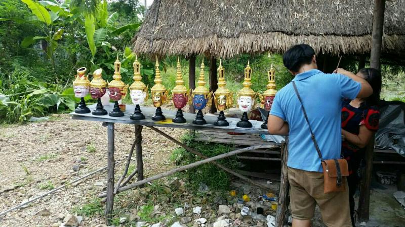 รับทำหัวโขนทุกขนาด