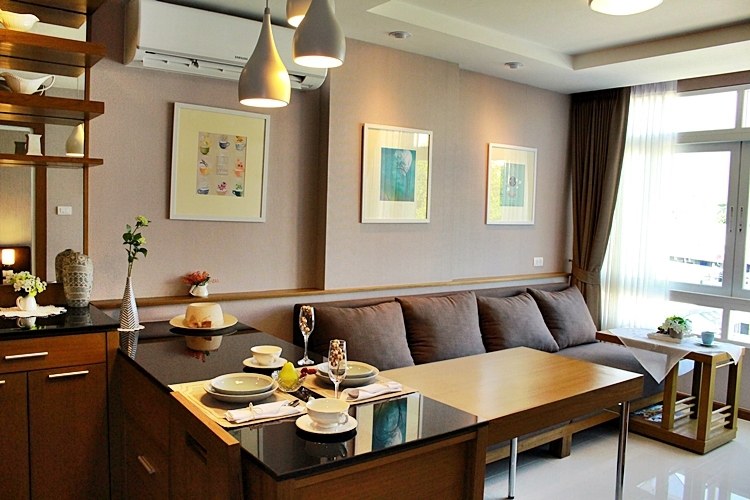 คอนโดมิเนียมหรู สร้างสูง 8 ชั้น จำนวนเพียง 40 ยูนิต ความเป็นส่วนตัวสูงสุด ตั้งอยู่ ใจกลางเมืองเชียงใหม่  ซอยสุขเกษม  ถนนนิมมานเหมินทร์ ย่านรวมแหล่งช้อปปิ้ง ร้านอาหาร และไนท์คลับการเดินทางเข้า-ออกได้สะดวก มี 2 เส้นทาง โดยจากถนนนิมมานเหมินทร์ และถนนเลียบคันคลองให้คุณได้เป็นเจ้าของวันนี้ พิเศษ เพียง !!!! 14 ยูนิต สุดท้ายคอนโดสวย ห้องพักพื้นที่ใช้สอยกว้าง สบาย �