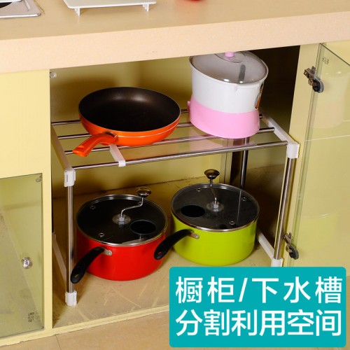 คุณลักษณะ- มีตะขอสำหรับแขวนสิ่งของ- เหมาะสำหรับวางไว้เหนือไมโครเวฟ หรือจัดเก็บสิ่งของต่างๆ- ชั้นบนวางของได้หลากหลาย เช่น กระปุกเครื่องปรุง