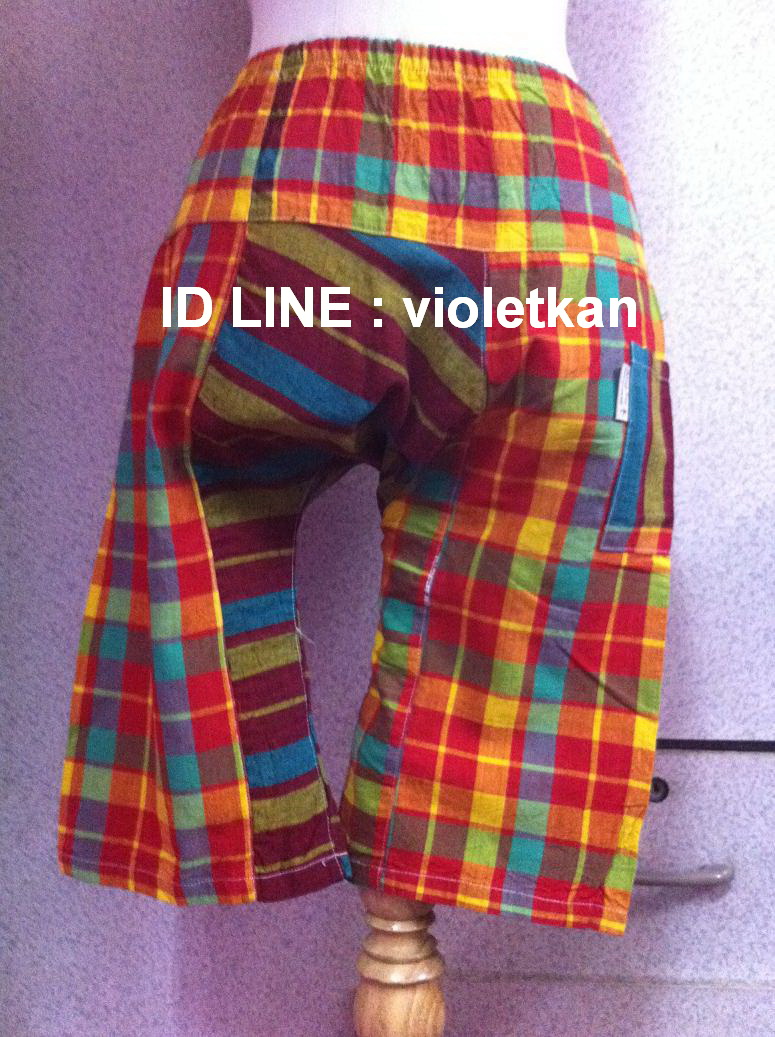 กางเกงผ้าขาวม้า,  กางเกงผ้าขาวราคาถูก, กางเกงผ้าขาวม้าเด็ก, กางเกงผ้าขาวม้าผู้ใหญ่,ผ้าขาวม้า, กางเกงผ้าไทย,  กางเกงผ้าขาวม้า,  กางเกงตัดเย็บด้วยผ้าขาวม้า, ขายกางเกงเลตัดเย็บด้วยผ้าขาวม้า,  กางเกงเลผ้าขาวม้า, กางเกงผ้าขาวม้าชาวเล,  ผ้าขาวม้า,   เสื้อผ้าแบบไทย ๆ