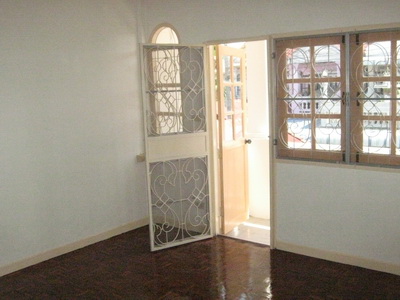 ขายทาวน์เฮาส์2ชั้นม ลภาวัน3บางใหญ่ทำเลดีพร้อมอยู่ใกล้รถไฟฟ้าบางใหญ่-บางใหญ่ซิตี้และเซ็นทรัลเวสต์เกตราคาถูก