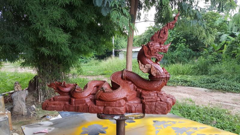 The serpent cast any size you want.