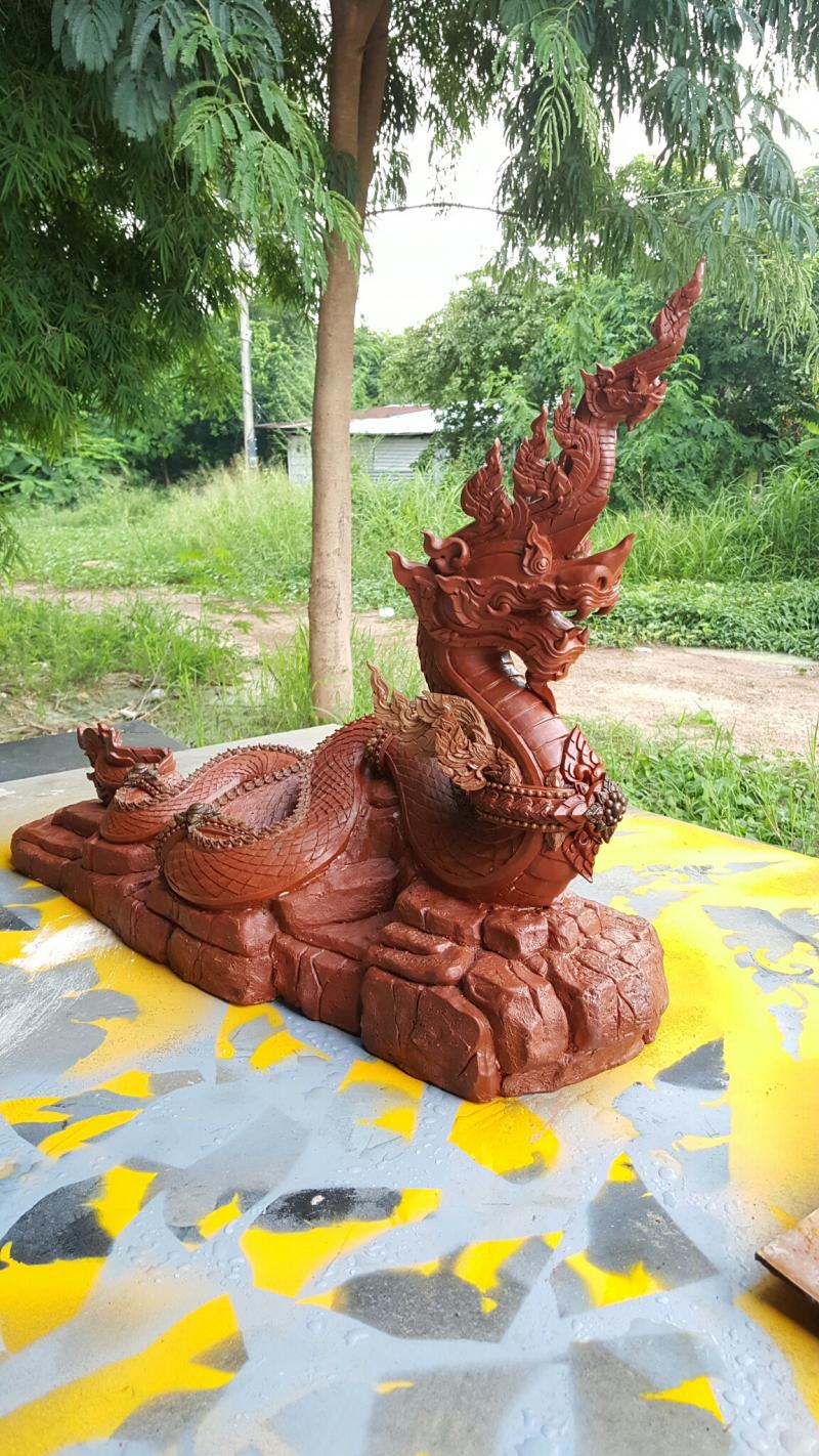 The serpent cast any size you want.