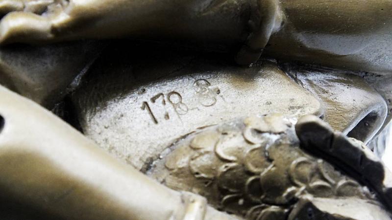 พระบูชาปิดตาพังพะกาฬ เนื้อโลหะผสม หน้าตัก 5 นิ้วสูง 12.5 นิ้ว