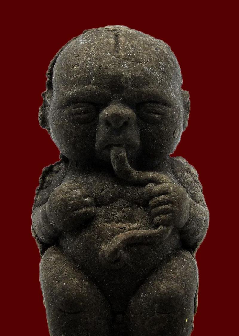 กุมารทองดูดรก รุ่นมหาเศรษฐีไตรมาส 51 หลวงปู่เณร คัมภีโร