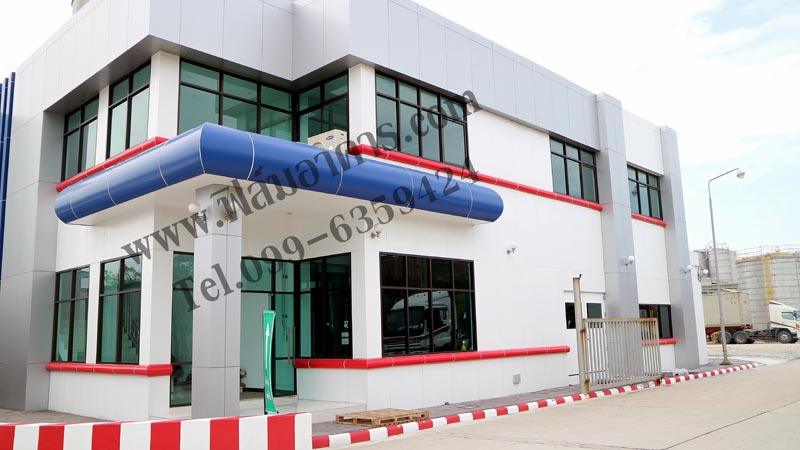 รับติดฟิล์มกรองแสงสำหรับอาคารโดยตรง ฟิล์มนิรภัย ฟิล์มติดกระจกเรือ ฟิล์มฝ้าขาวขุ่น ฟิล์มสำหรับไล่แมลงในโรงงาน และ รับติดตั้งผ้าม่านทุกชนิดราคาถูก