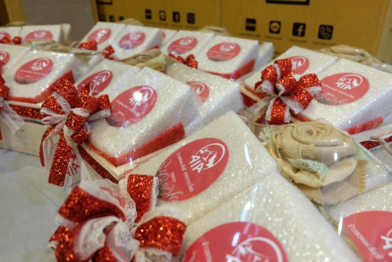 ทำไมต้องเแห่มังกร ในวันตรุษจีน by GiftnGo.Gift