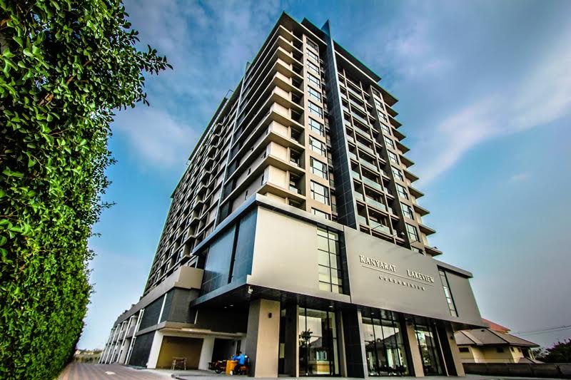 คอนโดขาย//ให้เช่า กันยารัตน์ เลควิว คอนโดมิเนี่ยม Kanyarat Lakeview Condominium สุดหรูใจกลางเมืองขอนแก่น   กันยารัตน์เลควิวคอนโดมิเนี่ยม คอนโดน่าอยู่บรรยากาศดี มีความเป็นส่วนตัว ใจกลางเมืองขอนแก่น พร้อมสิ่งอำนวยความสะดวกครบครัน (Luxury Living & Full Facilities) 100% Car Park,Fully Furnished and Full Facilities  เติมเต็มความหรูหรา  ทันสมัย ใจกลางเมือง บนทำเลที่ดีที่สุดริมบึงแก่นนคร จังหวัดขอนแก่น กับ “กันยารัตน์เลควิว �