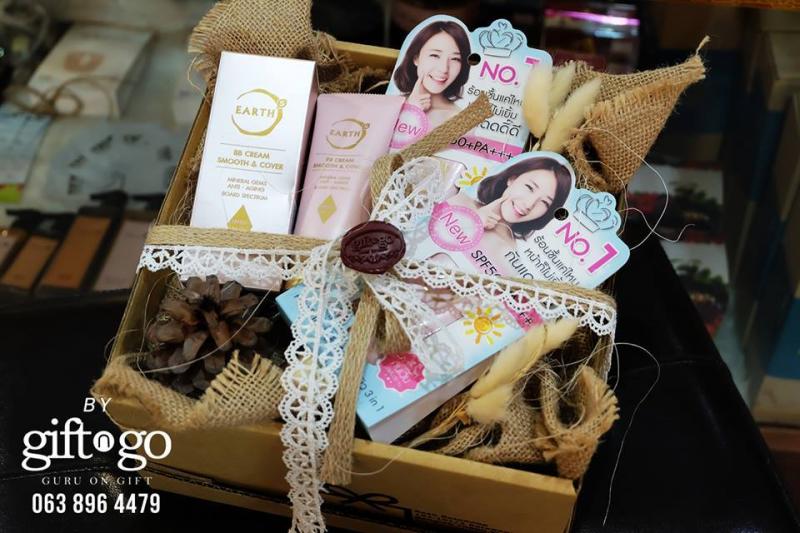 หัตถกรรมพื้นบ้านไทย กลุ่มวิสาหกิจชุมชน แปรรูปข้าวอินทรีย์ ตราข้าวคุณแม่ และ GiftnGo.Gift