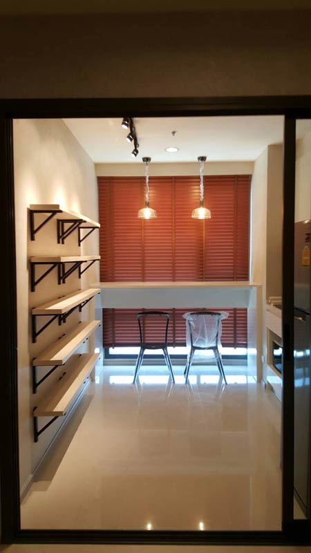 ให้เช่าคอนโดใหม่ Rhythm สุขุมวิท42 ติดรถไฟฟ้าและห้างเกตเวย์เอกมัย 1นอน 1น้ำ 45 ตรม. ชั้น 21 เครื่องใช้ไฟฟ้า เฟอร์ครบ พร้อมอยู่ได้เลย Tel. 097-4263995