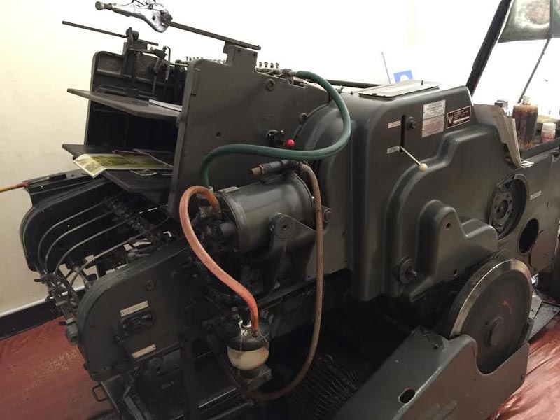 ขายกิจการโรงพิมพ์  ดำเนินการต่อได้ทันที  สถานที่ : ซอยพงศ์สุวรรณ (โปลี)  ย่านสิ่งพิมพ์กลางเมืองเชียงใหม่ 1 ล้านบาท โทร / Line : 0866547376 มีลูกค้าพร้อมดำเนินการต่อได้ทันทีเช่น  หน่วยงานราชการ, วัด, ธุรกิจ, โรงเรียน   และลูกค้างานประจำรายปีเช่นสมุด,แฟ้ม,หนังสือ มหาวิทยาลัยคณะต่างๆ  ปฏิทินล้านนาที่เราเป็นเจ้าของลิขสิทธิ์เอง ฯลฯ  สิ่งที่ท่านจะได้รับ 1. สถานที่ ห้องแถวใน�