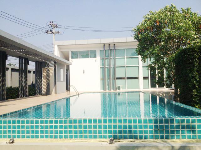 ทาวน์โฮม ให้เช่า ลำลูกกาคลอง 5 โครงการ The Trust Town