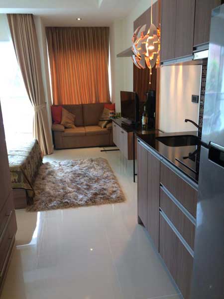 ขายด่วน คอนโด น้ำทะเล ซอยนาจอมเทียน พัทยา 1.6 ล้าน