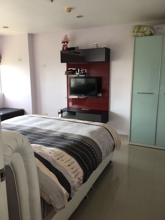 ขายคอนโดสวย 58 ตรม. วิวทะเล นาเกลือ พัทยา 2.8 ล้าน