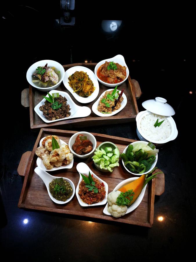 ร้านอาหาร บ้านม่อนม่วน ดอยม่อนแจ่ม แม่ริม เชียงใหม่ จัดบุฟเฟต์อาหารเมืองแบบจุใจ 28 ธค60-3มค61 นี้ จองด่วน!