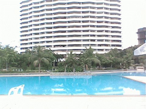 ซันไชน์บีชคอนโดเทลพัทยา Sunshine Beach Condotel Pattaya