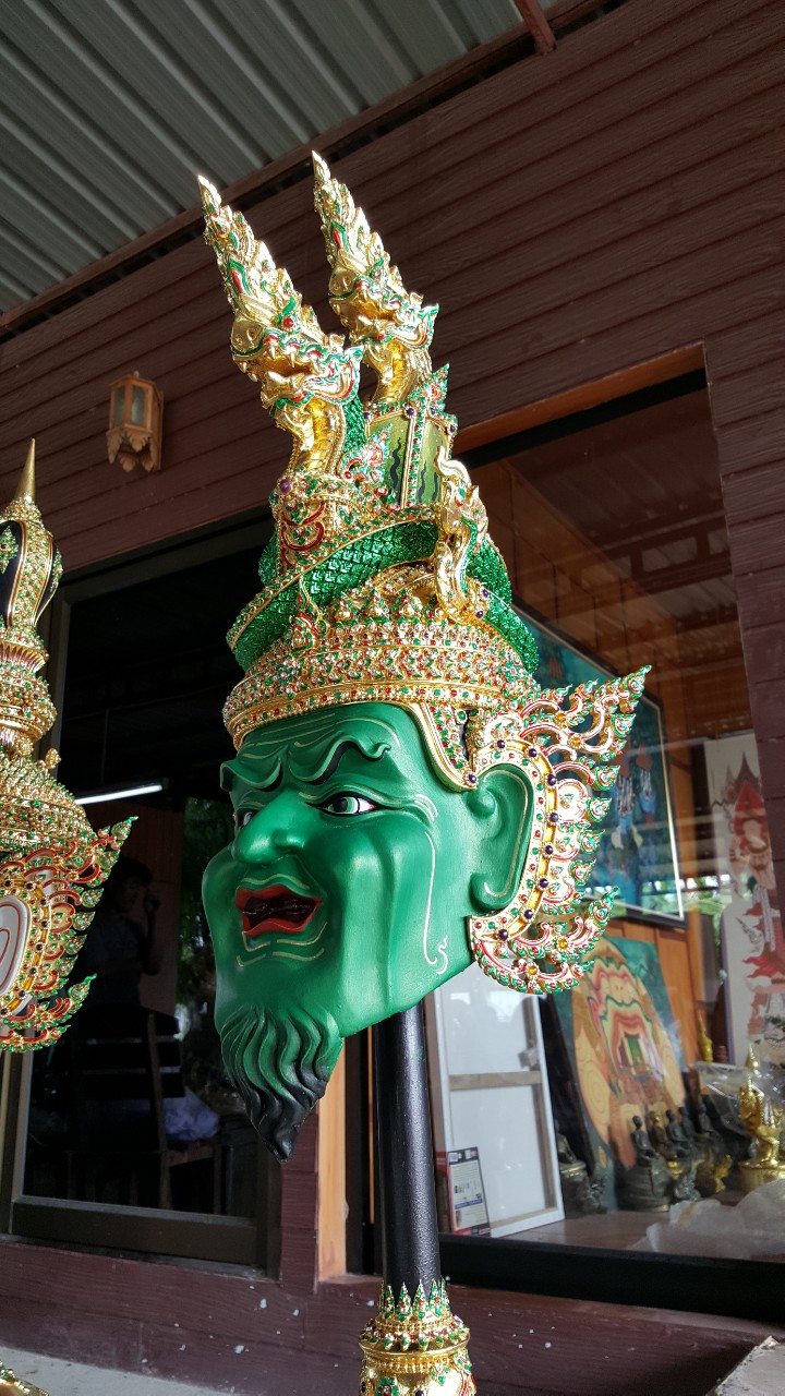 รับทำหัวโขน