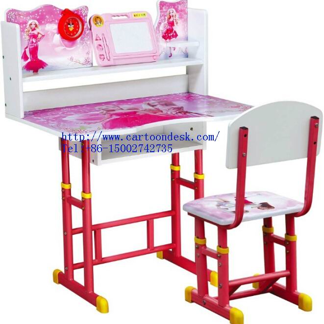 โต๊ะเด็กลายการ์ตูน