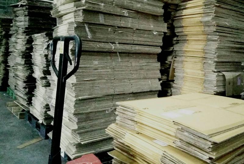 ขาย กล่องกระดาษ กล่องลูกฟูก กล่องไปรษณีย์ กล่องมือสอง สภาพดี ราคาถูก