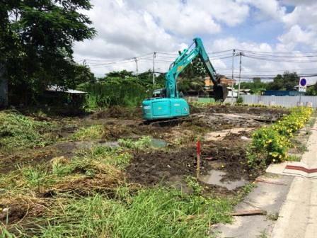 ต้องการถมดิน ถมดินทำสวน ถมหินคลุก ปูหญ้า ดินลูกรังทำถนน ทั่วกรุงเทพฯ และ ปริมณฑล