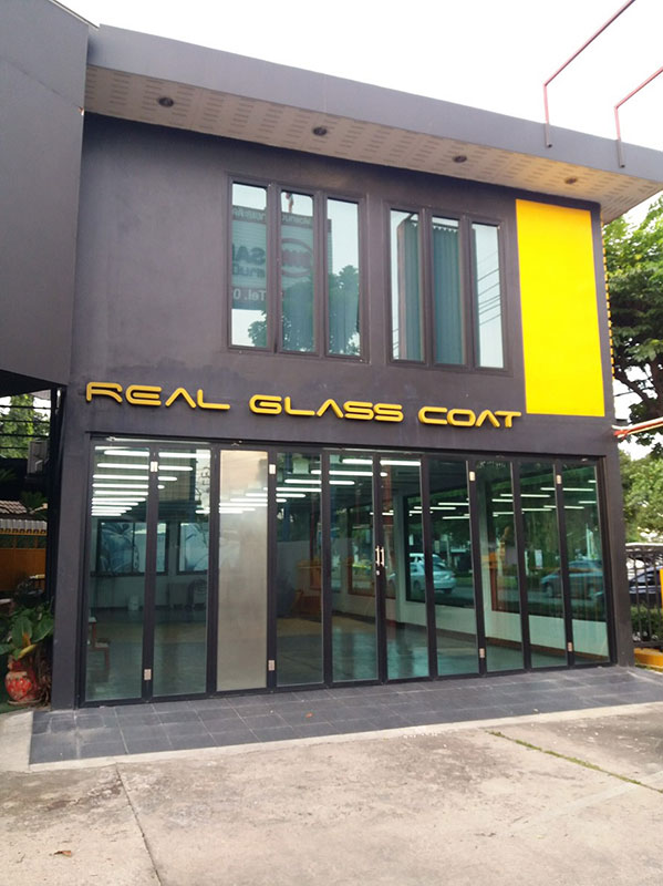 ให้เช่าอาคารหน้าติดถนนใหญ่ นวมินทร์ ทำโชว์รูมมอเตอร์ไซด์ ประดับยนต์ ร้านพิซซ่า พื้นที่โชว์สินค้าและมีพื้นที่ออฟฟิศ