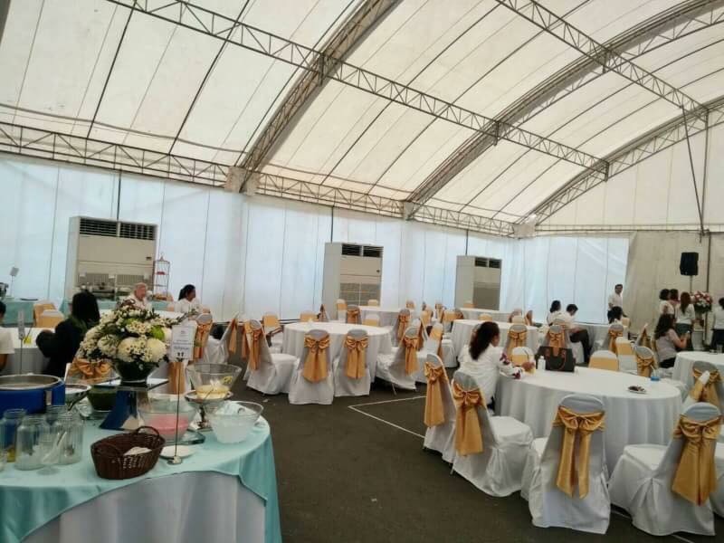 ให้เช่าเก้าอี้พลาสติก เบาะนวม เช่าเต็นท์ เช่าโต๊ะจีน โต๊ะเหลี่ยม เช่าพัดลมแอร์ โซฟา โทร 0628123629