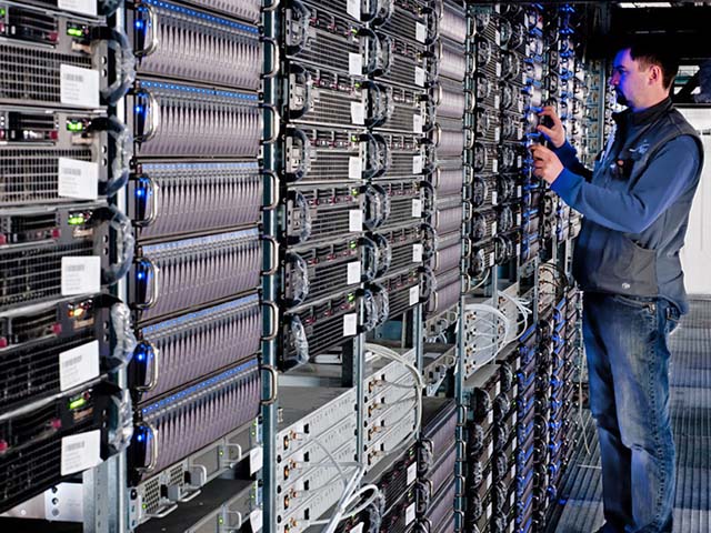 ให้บริการรับติดตั้งระบบ Network, รับติดตั้งระบบ  Wireless, รับติดตั้ง  Firewall, รับติดตั้งระบบ  Server, รับติดตั้งระบบ  Virtualization, รับติดตั้งระบบ  Hypercoverged, รับติดตั้งระบบ  CCTV, เดินสายสัญญาณ Lan และ สาย Fiber Optic