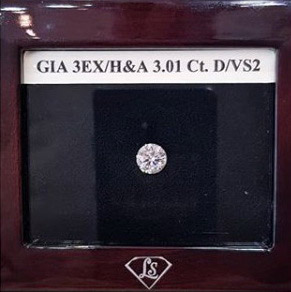 รับพนักงานขับรถผู้บริหาร เงินเดือน 25,000 ห้างเพชรหลีเสง พระนคร กรุงเทพ วุฒิ ปวส. รู้เส้นทางกรุงเทพอย่างดี