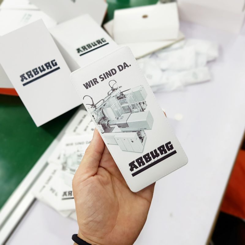 รับผลิต Power bank แบตสำรอง พรีเมี่ยม โรงงานผลิตพาวเวอร์แบงค์ สกรีนโลโก้