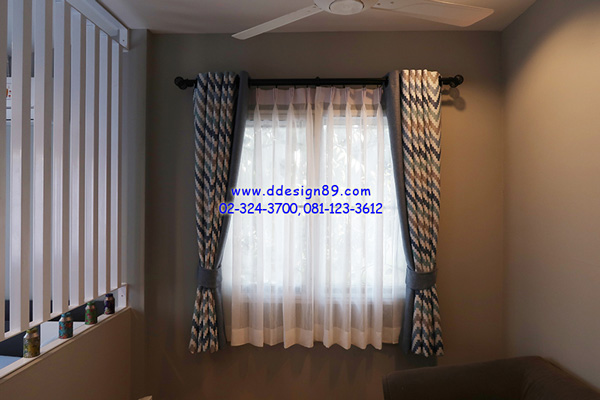 ผ้าม่านลายเส้นขีด ฉากกั้นห้องPVC ม่านม้วนทึบแสง นิคมอุตสาหกรรมปินทอง มาคิตะ