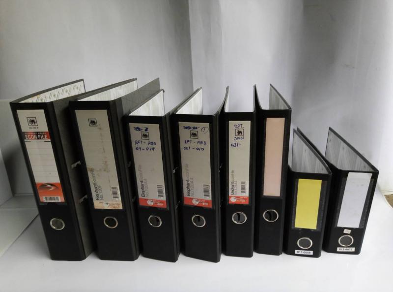 โชว์รูมแฟ้มตราช้างมือสอง เล่มละ20บาท ขนาดF4/A4/A5สัน2นิ้ว3นิ้วก้านยกแฟ้ม2ห่วง/แฟ้มสอดปก สนใจสอบถามได้ที่ เฮง/ไลน์/เบอร์ 0837778672