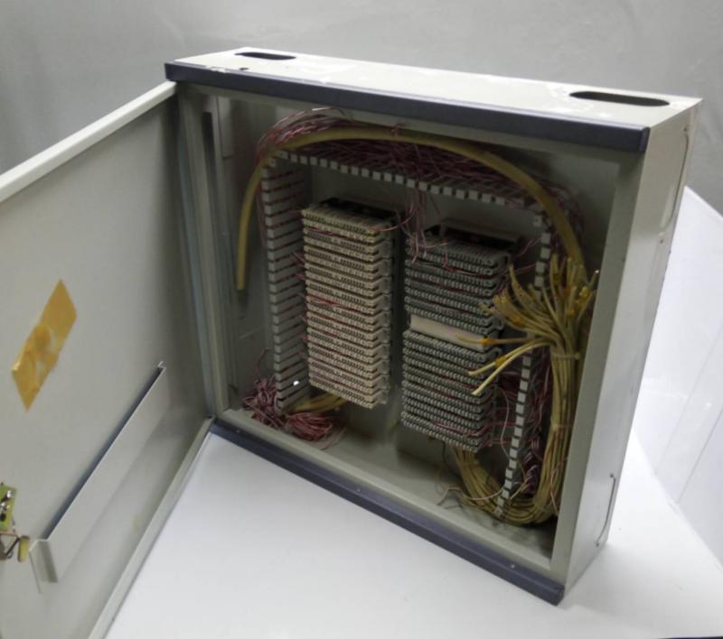 ตู้​สาขา ​forth ​รุ่น​main ​distribution frame​220 มือ2สภาพ​ดี​พร้อม​ใช้งาน ​ราคา​12,000​บาท ​สนใจ​สอบถาม​รายละเอียด​เพิ่มเติม​ได้ที่ ​เฮง​0837778672