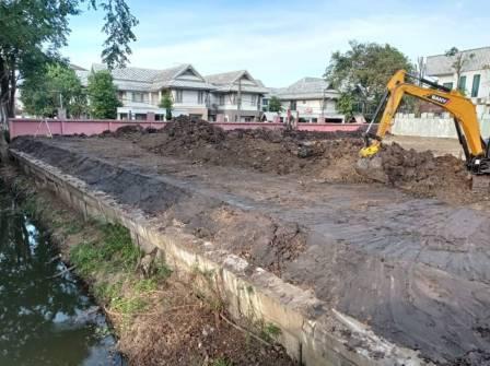 Soil filling in Bangkok