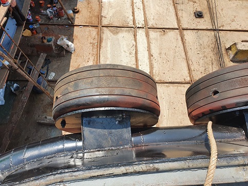 #ยางตัวดีกันกระแทกหัวเรือ"D"Type #ยางเครื่องบินกันกระแทกหัวเรือ  ขายยางล้อเครื่องบิน ยางกันกระแทกเรือ มีหลายขนาด หลายรุ่น