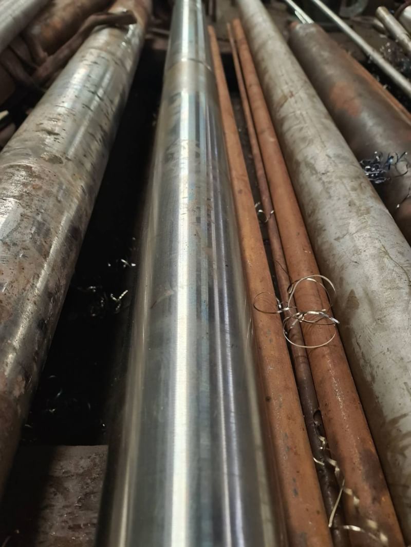 พอกเพลาเรือ ซ่อมเพลาเรือ พ่นพอกเพลาสแตนเลสในนอกสถานที่ ซ่อมเพลา หรือ เปลี่ยนเพลา มาที่นี่คุณเลือกได้สบายกระเป๋าประหยัดไปก่อนช่วงนี้ เรื่องซ่อมเรือต้องยกให้เรา(stars)