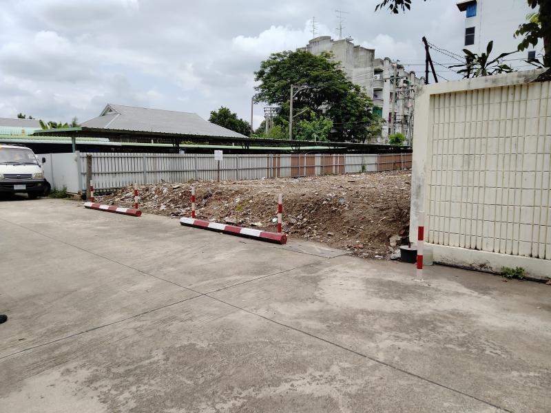 ขายที่สวย 96 ตรว. ถมแล้ว ซอยแจ้งวัฒนะ-ปากเกร็ด4 ตรงข้ามเทศบาลปากเกร็ด