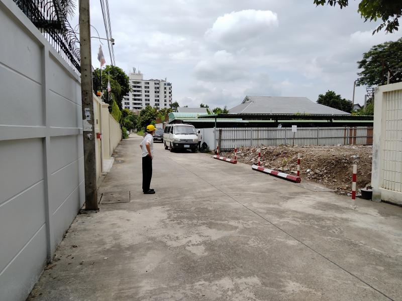 ขายที่สวย 96 ตรว. ถมแล้ว ซอยแจ้งวัฒนะ-ปากเกร็ด4 ตรงข้ามเทศบาลปากเกร็ด