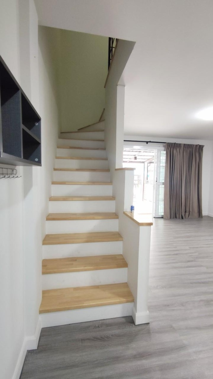 ให้เช่า ทาวน์โฮมสภาพนางฟ้า 3 นอน 2 น้ำ 2 จอด หมู่บ้าน ศุภาลัย พร้อมอยู่