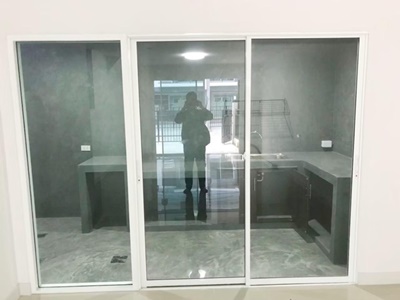 ขายทาวน์โฮม สภาพนางฟ้า ม.ศุภาลัย ลาดกระบัง 54 วัดศรีวารีน้อย ใกล้สนามบิน สุวรรณภูมิเพียง 5 กม.