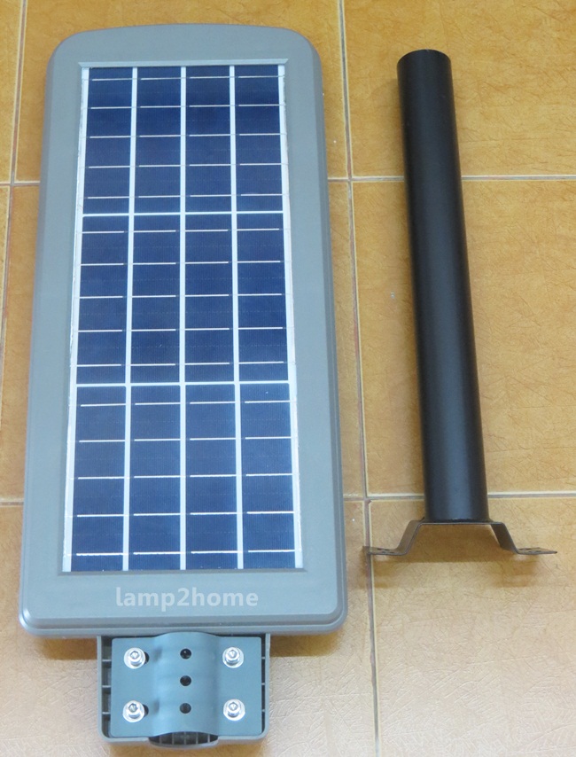 โคมถนนโซล่าเซลล์ 2000w (มีเซ็นเซอร์)