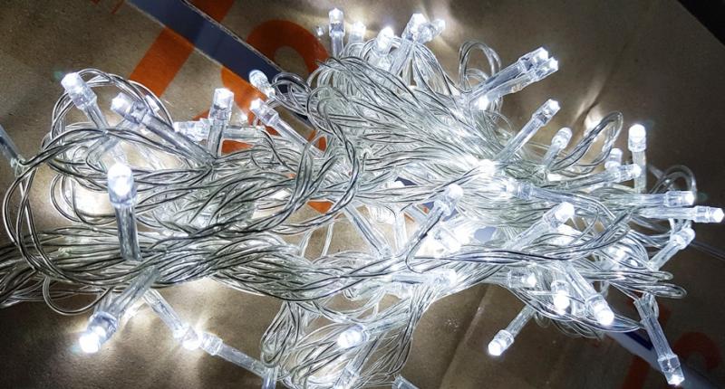 ไฟคริสต์มาส LED 100 หัว (แบบนิ่ง-แบบกระพริบได้)