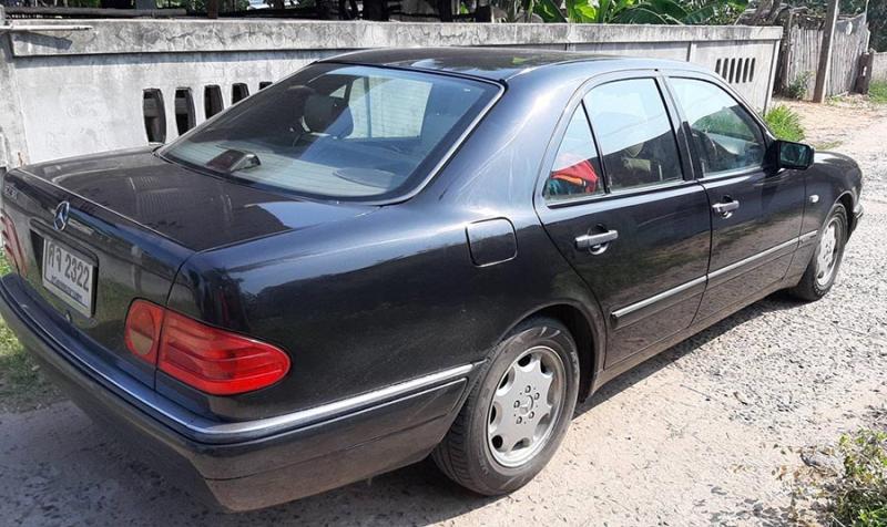 ขายรถเบ้นซ์ รถบ้าน MERCEDES-BENZ รุ่น E-210 (W210) ปี 1999 โทร.064-1985335