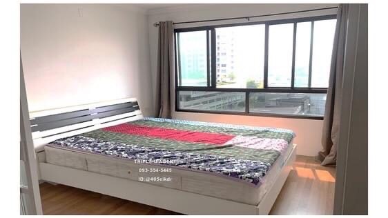 ขายด่วน ขายด่วน Lumpini Suite พระราม 8(ลุมพินี สวีท พระราม 8)ขนาด 35.15 ตารางเมตรชั้น 7 อาคาร A11 ห้องนอน 1 ห้องน้ำ 1 ครัว 1 ห้องรับแขกขายในราคาเพียง 2,490,000 บาทจุดเด่นของโครงการสะดวกรวดเร็วในการเดินทางใกล้สะพานพระราม 8ใกล้ห้างสรรพสินค้า พาต้า เซ็นทรัลใกล้จุดเชื่อมต่อสถานีรถไฟฟ้าใต้ดิน MRT สายสีน้ำเงิน บางซื่อ-ท่าพระพร้อมบริการหลังการขาย ชุมชนน่าอยู่ จาก LPNTRIPLE U AGENT093-554-5445ID:@405eikdrPornpawi 